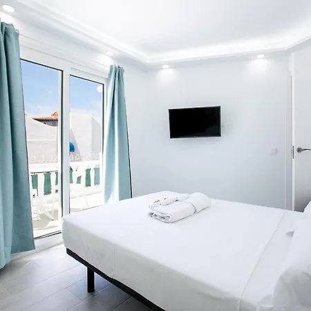 Apartment 55 Party Group Americas, Tortugas Playa de las Americas (Tenerife)