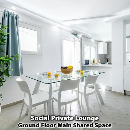 아파트 Fiesta Americas Up To 14 Guests Party 플라야데라스아메리카스