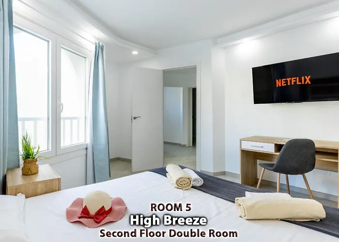 Fiesta Americas Up To 14 Guests Party Apartment