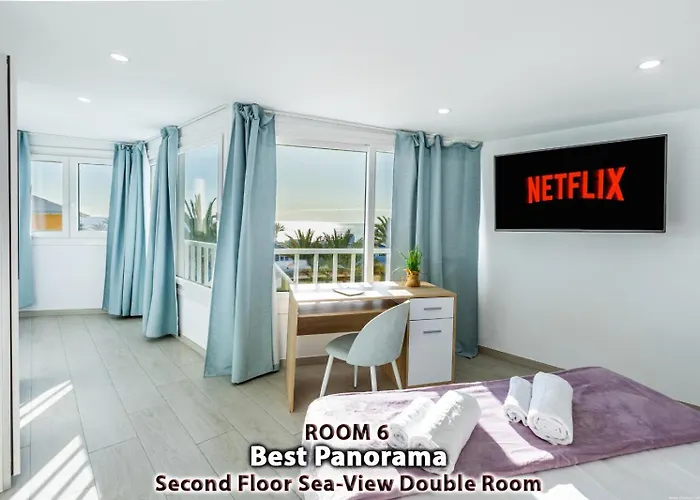 Fiesta Americas Up To 14 Guests Party Apartment